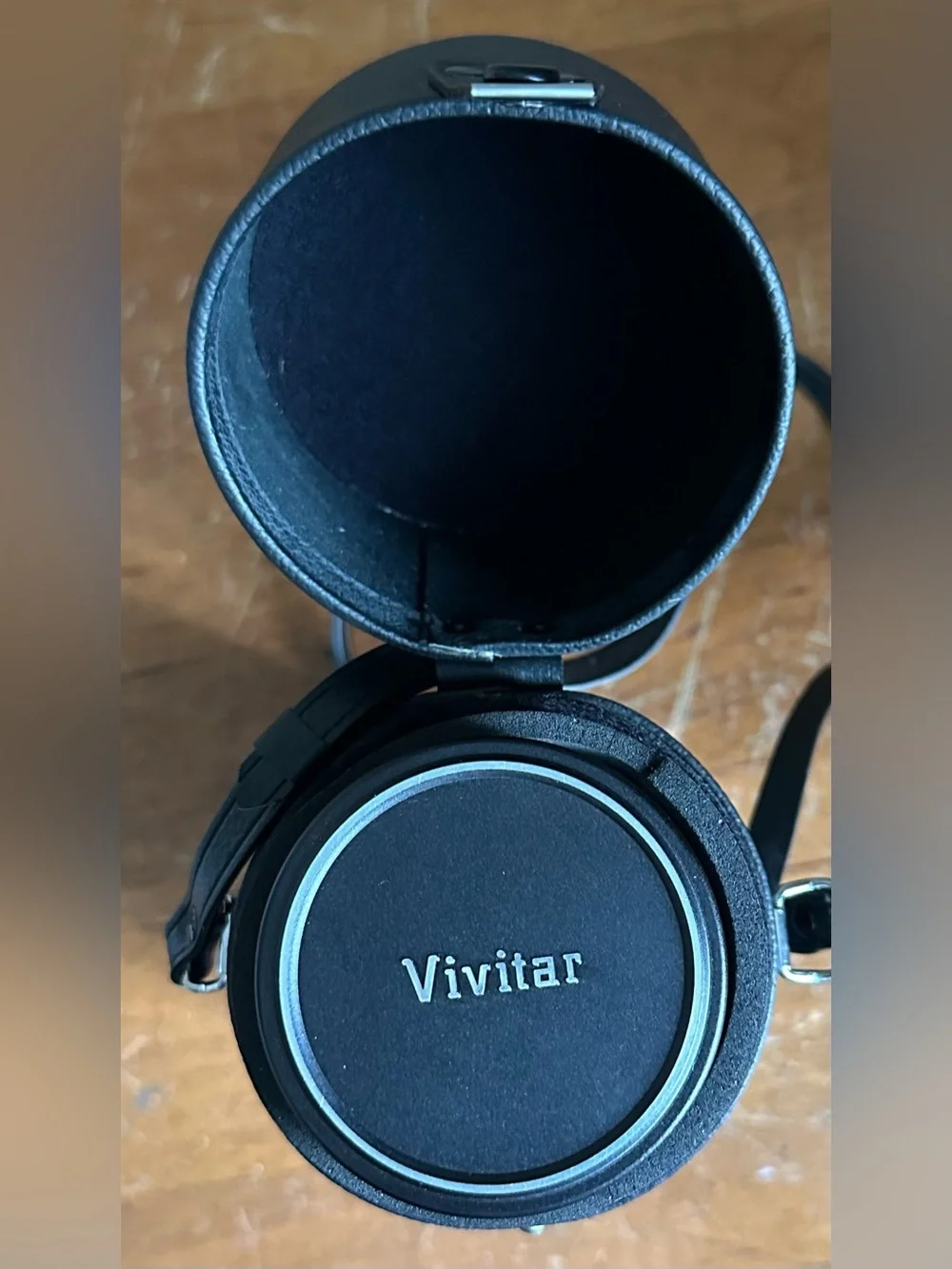 Vivitar 85-205mm f3.8  Auto Zoom Camera Lens 58mm w/Case & Cap Japan